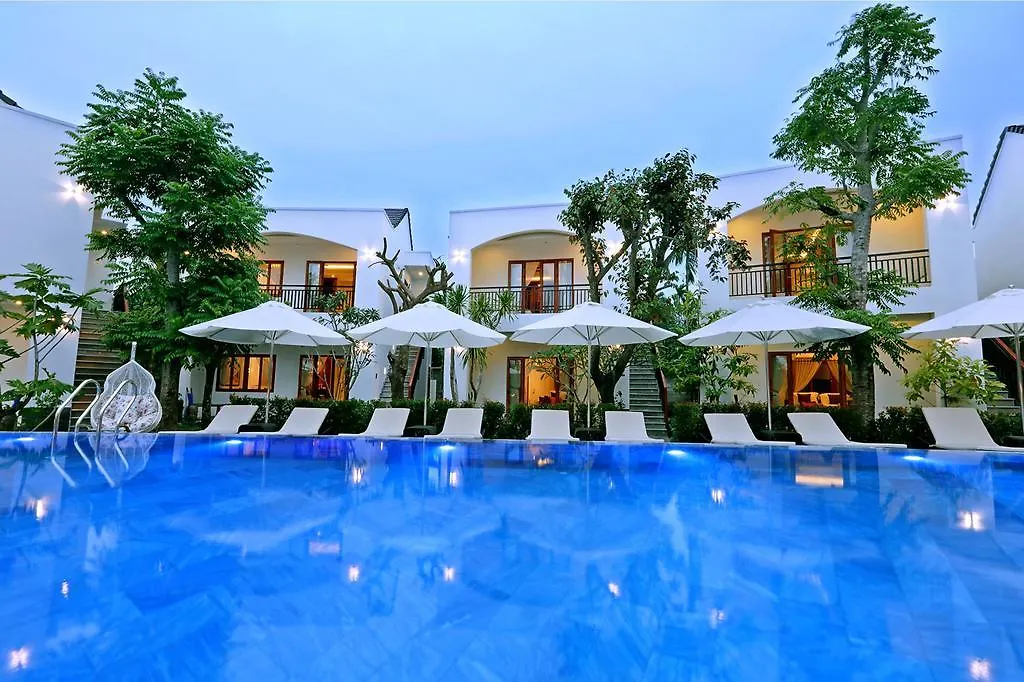 Hotel Azumi Hoi An 3*,  Vietnam