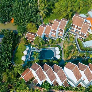 Coco River & Resort