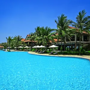 Golden And Resort
