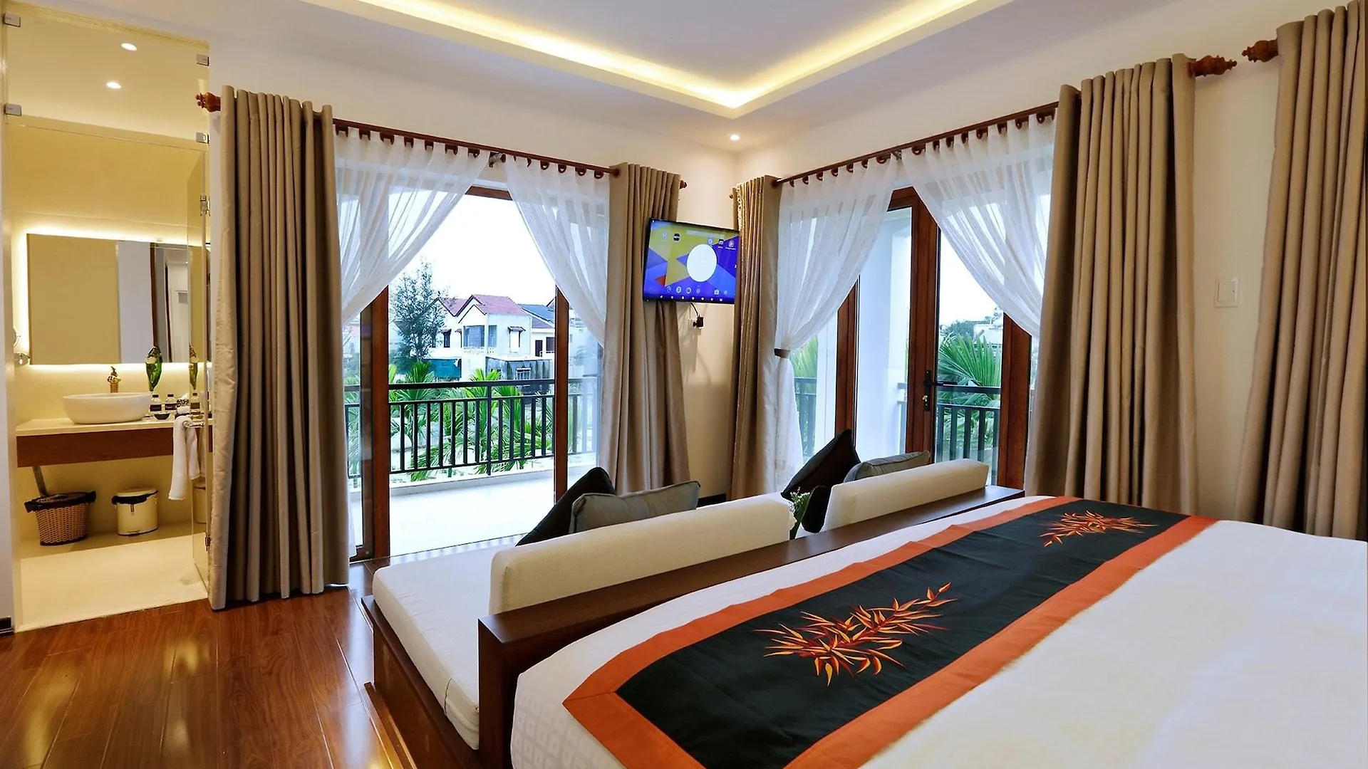 Azumi Hotel Hoi An