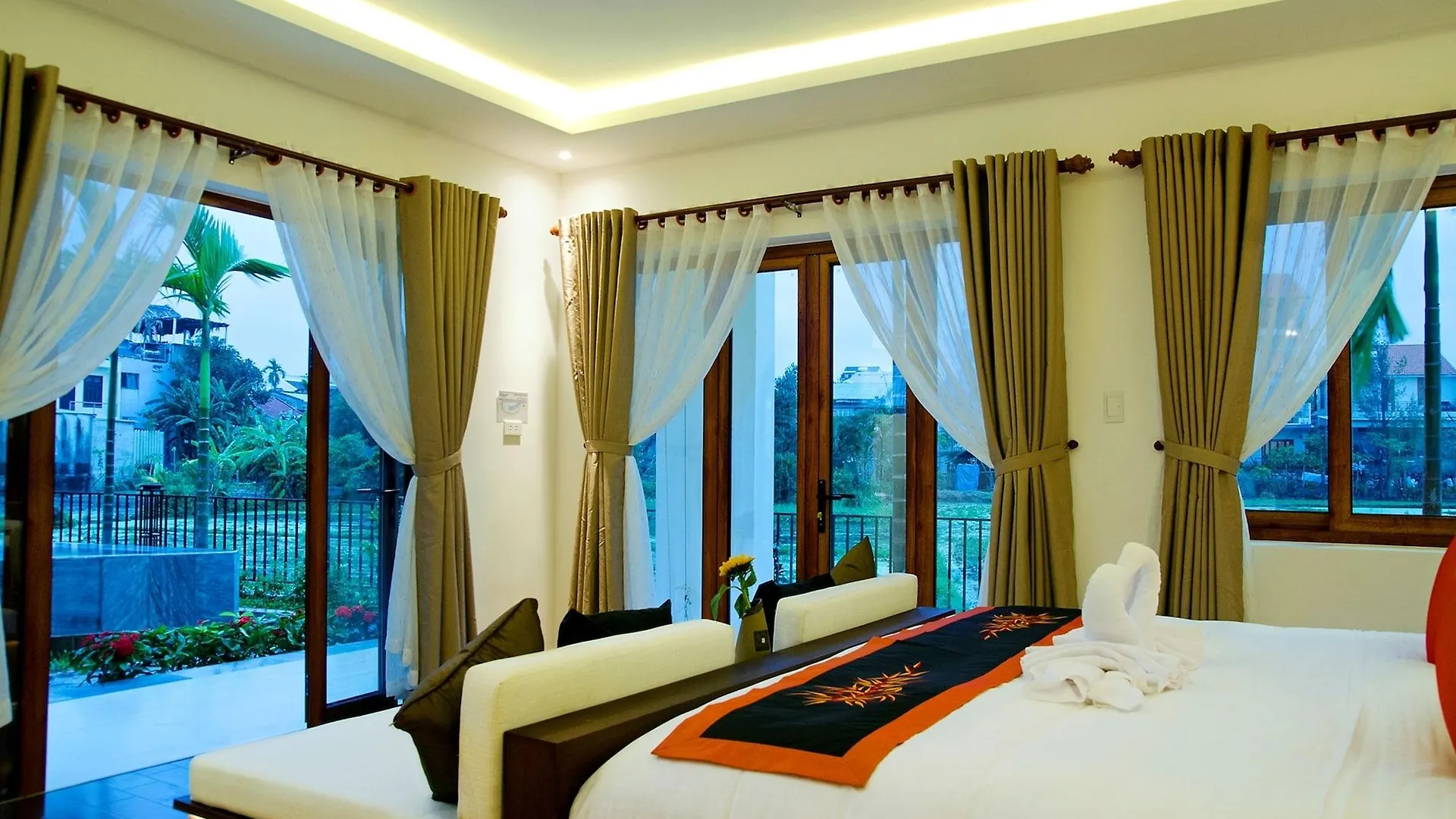 Azumi Hotel Hoi An