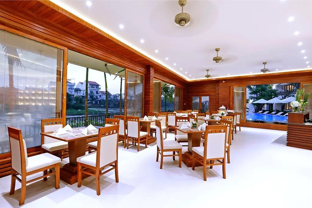 Azumi Hotel Hoi An 3*,